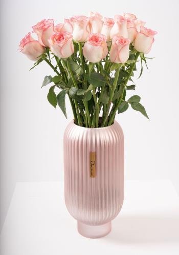 Luxury Roses in Vase